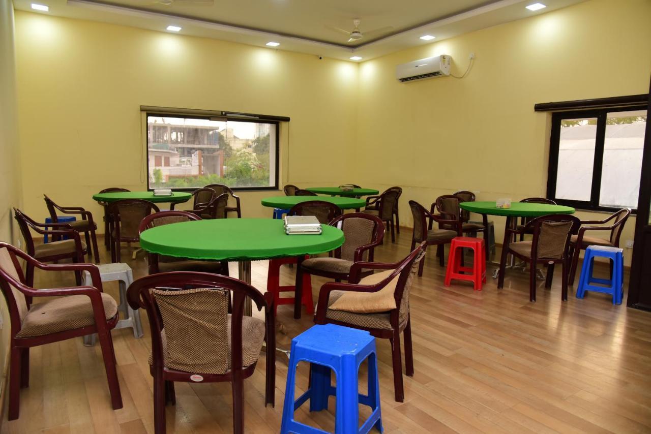 Hotel Stay Casa Bhopal Eksteriør bilde