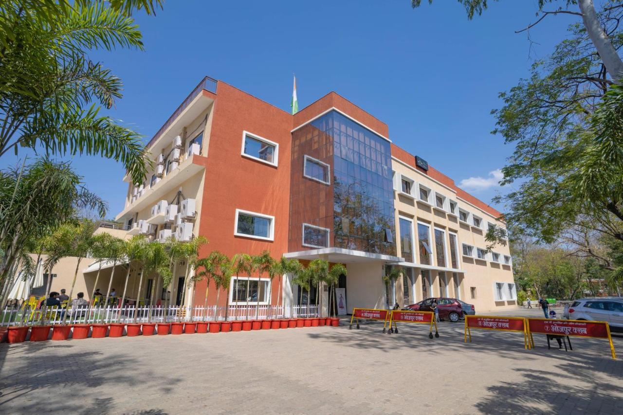 Hotel Stay Casa Bhopal Eksteriør bilde