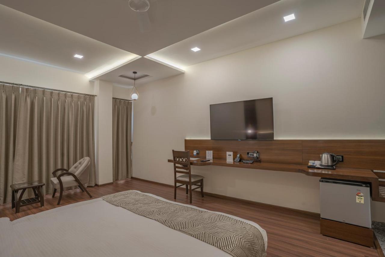 Hotel Stay Casa Bhopal Eksteriør bilde