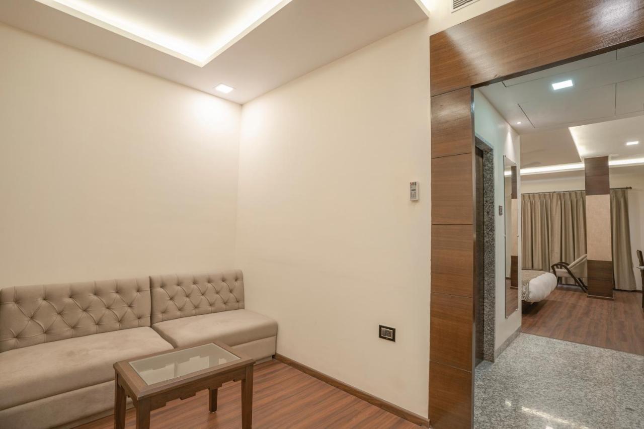Hotel Stay Casa Bhopal Eksteriør bilde